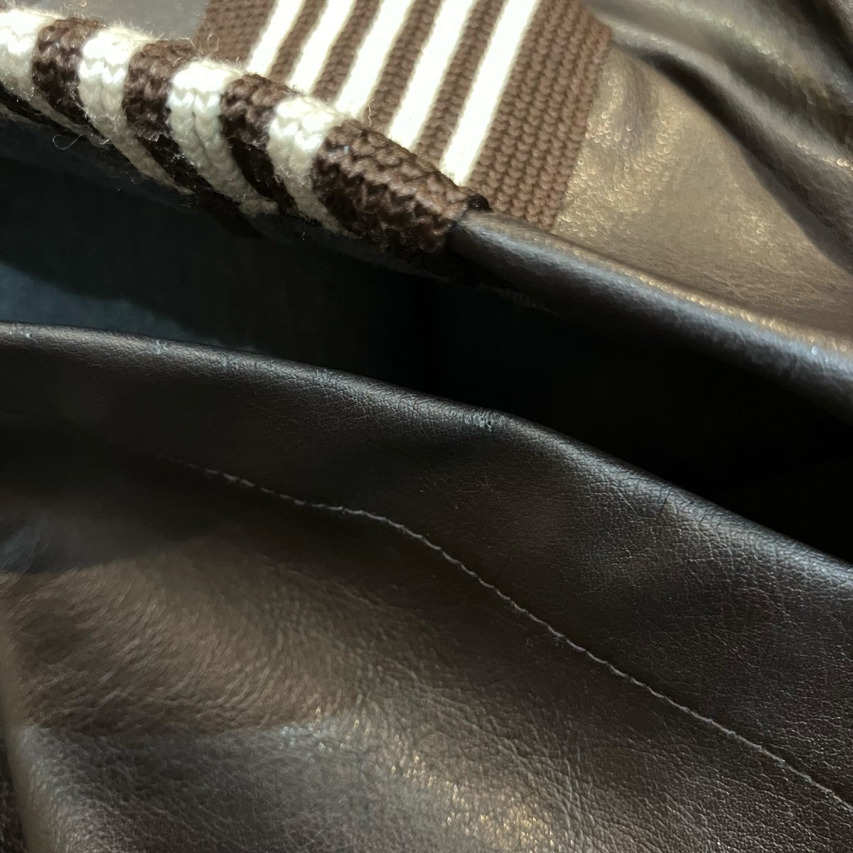 Needles 「SYNTHETIC LEATHER H．D． TRACK PANT」シンセティックレザーワイドトラックパンツRW1650 古着・中古-7枚目のアイテム画像