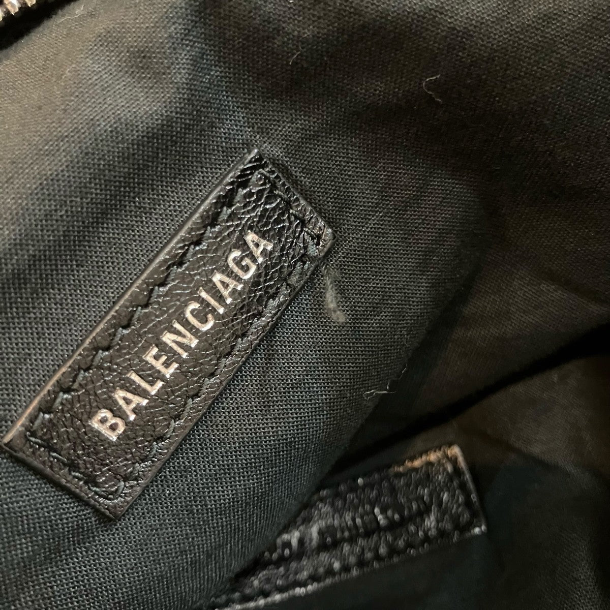 BALENCIAGA 「SUPERBUSY SLING」スーパービジー スリング ショルダーバッグ702168 古着・中古-8枚目のアイテム画像