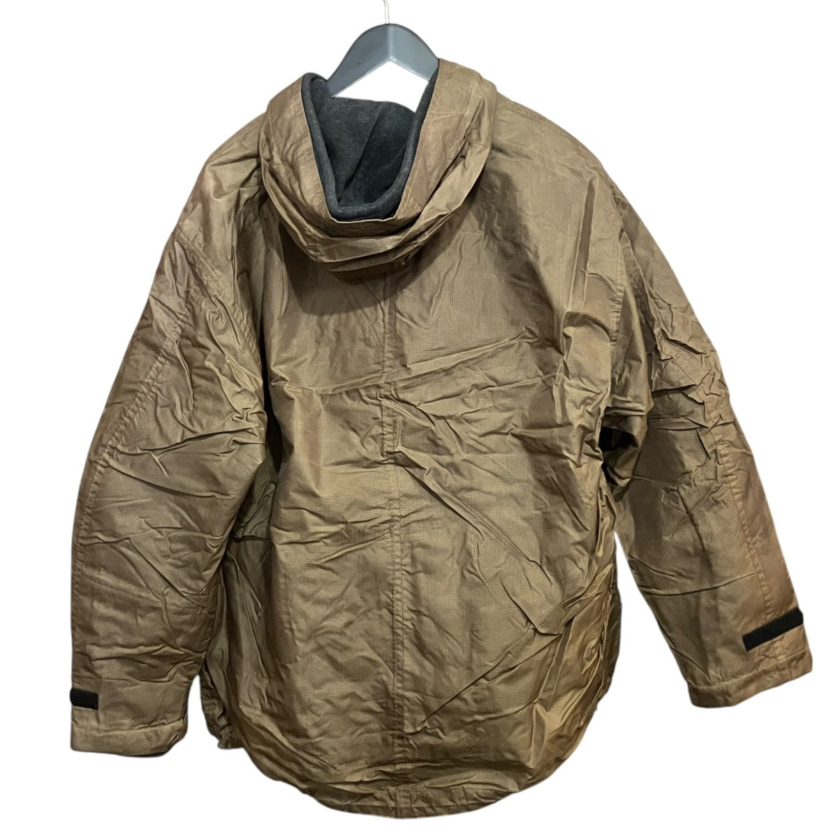 HUGO BOSS ナイロンフーディジャケット 古着・中古-2枚目のアイテム画像