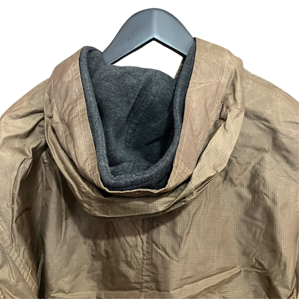HUGO BOSS ナイロンフーディジャケット 古着・中古-4枚目のアイテム画像