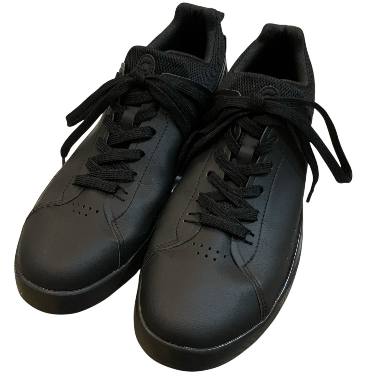 On 「THE ROGER Advantage mens」スニーカー3MD10640485 古着・中古-1枚目のアイテム画像