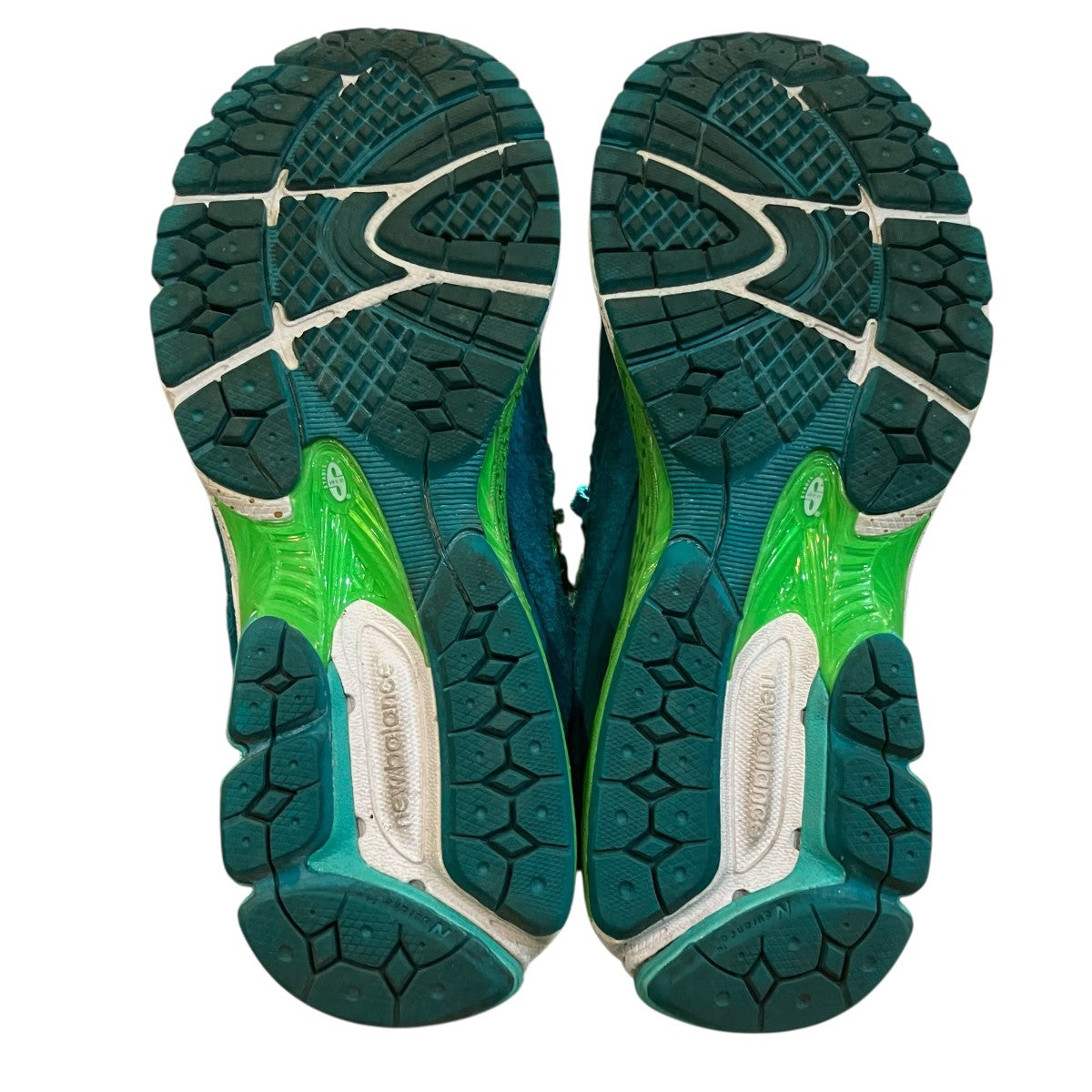 NEW BALANCE×Salehe Bembury 「Water be The Gude」スニーカーML2002RJ 古着・中古-6枚目のアイテム画像