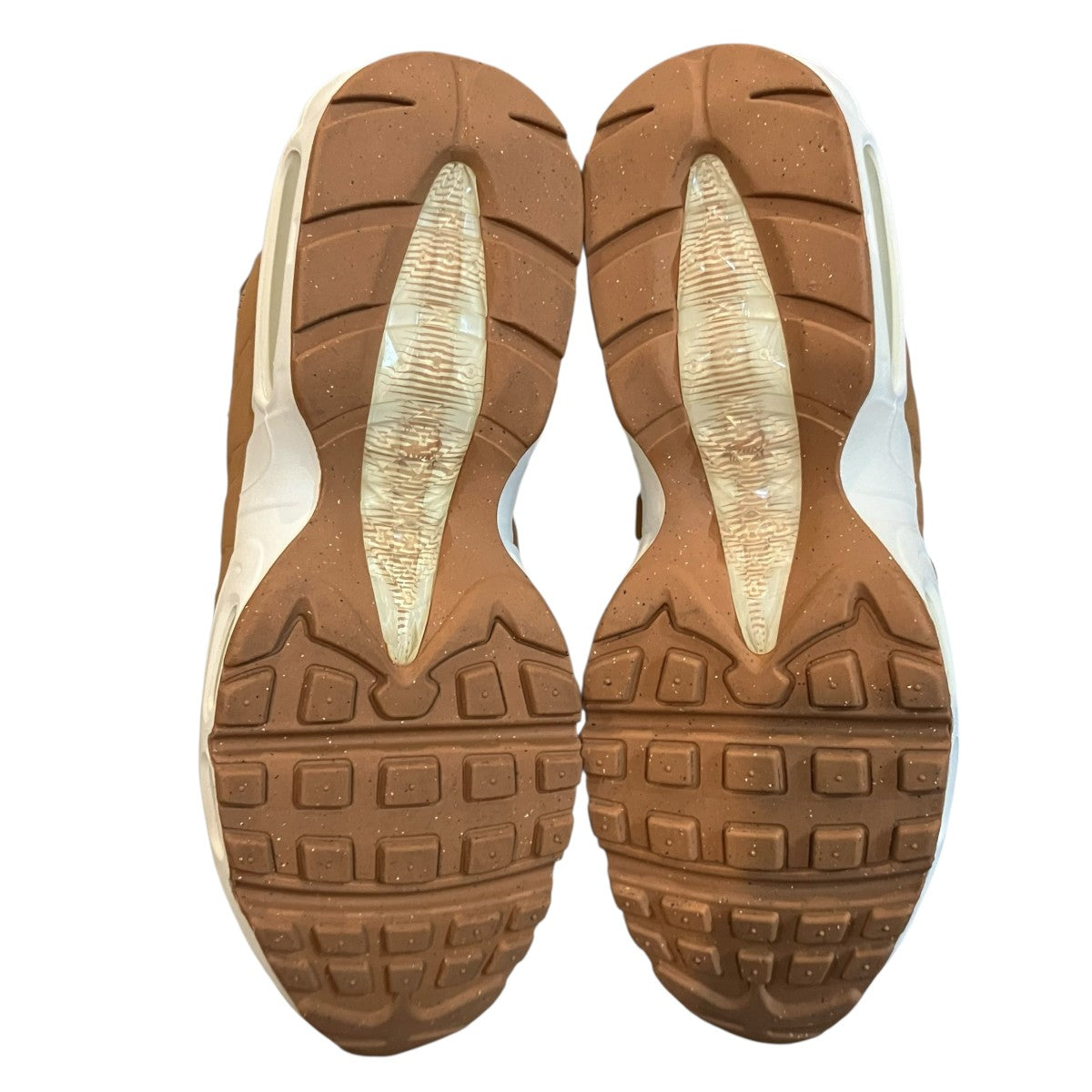 「Nike Air Max 95 SNEAKERBOOT FLAX」ハイカットスニーカー806809 201
