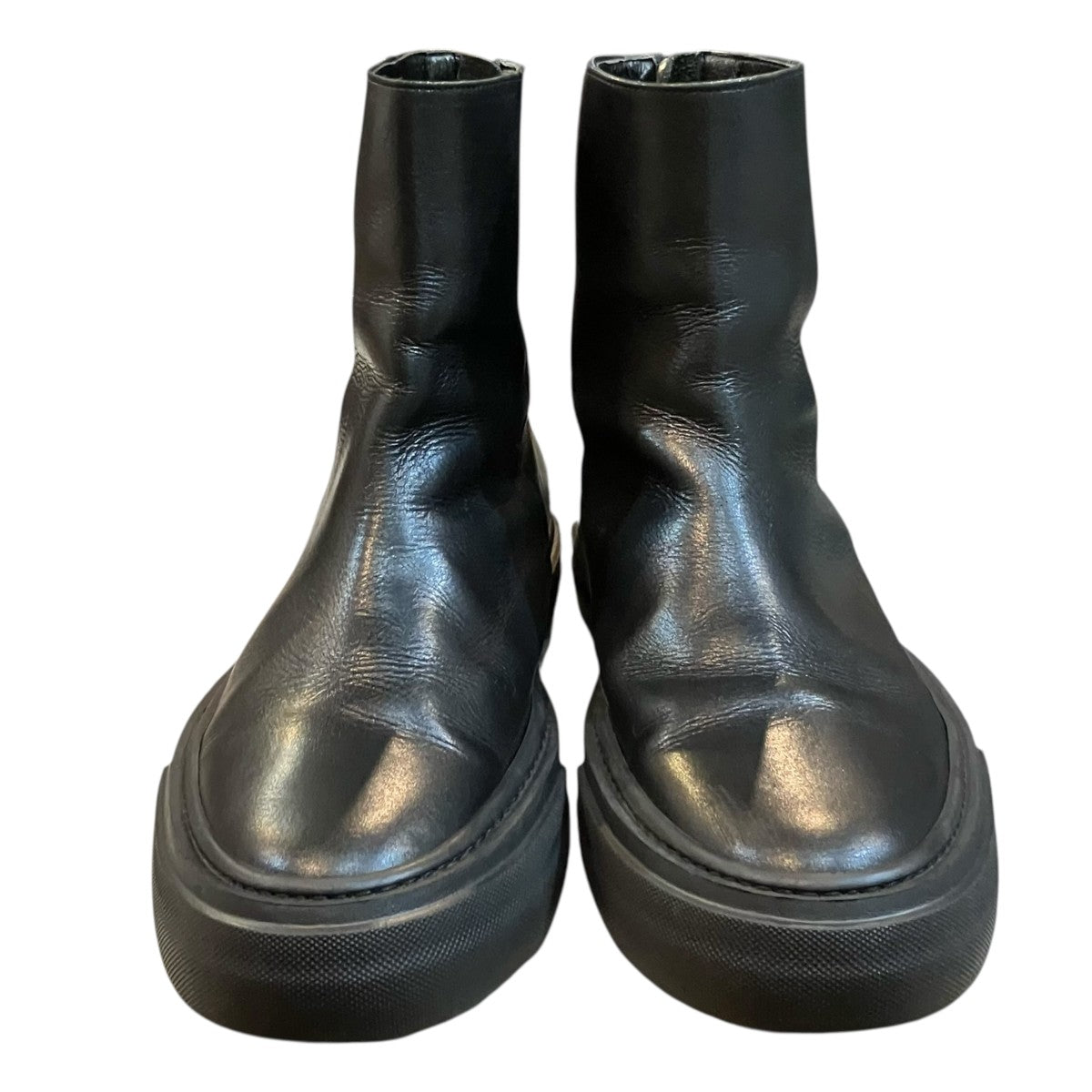 「COW LEATHER BACK ZIP SNEAKERS」ジップスニーカーAA12 202