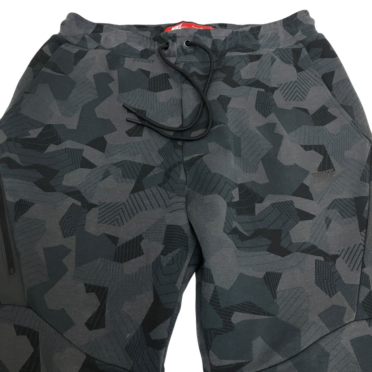 NIKE テックフリースクロップドパンツ823500-021 古着・中古-3枚目のアイテム画像