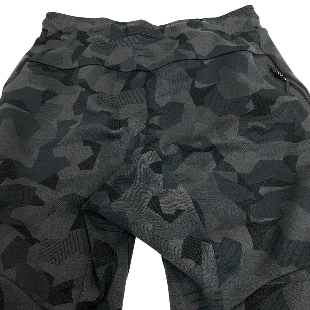 NIKE テックフリースクロップドパンツ823500-021 古着・中古-4枚目のアイテム画像
