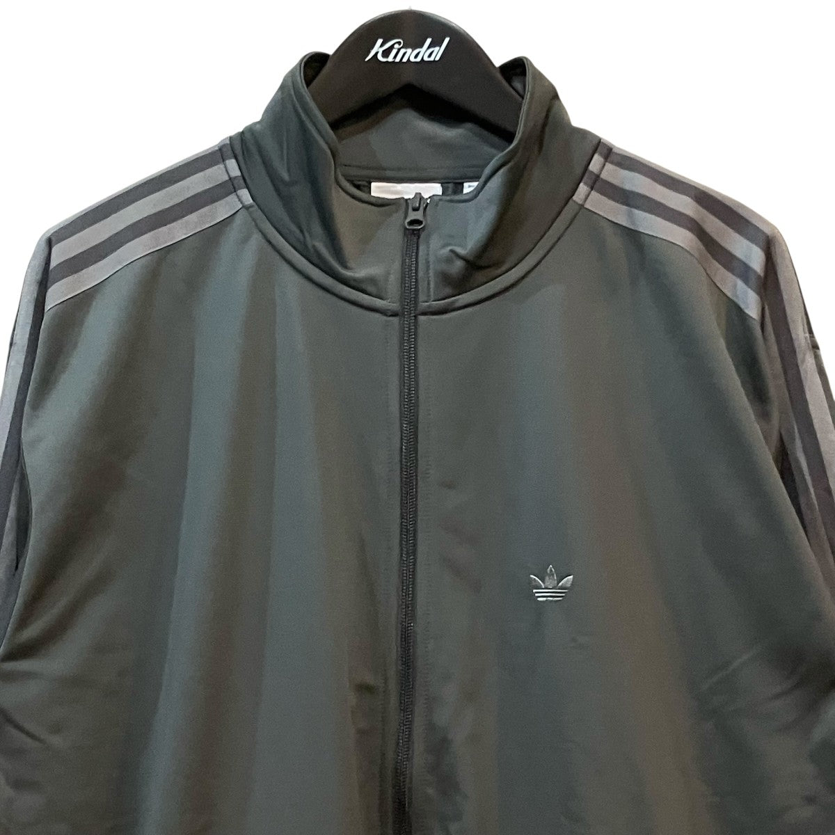 adidas トラックジャケットIX6434 古着・中古-3枚目のアイテム画像