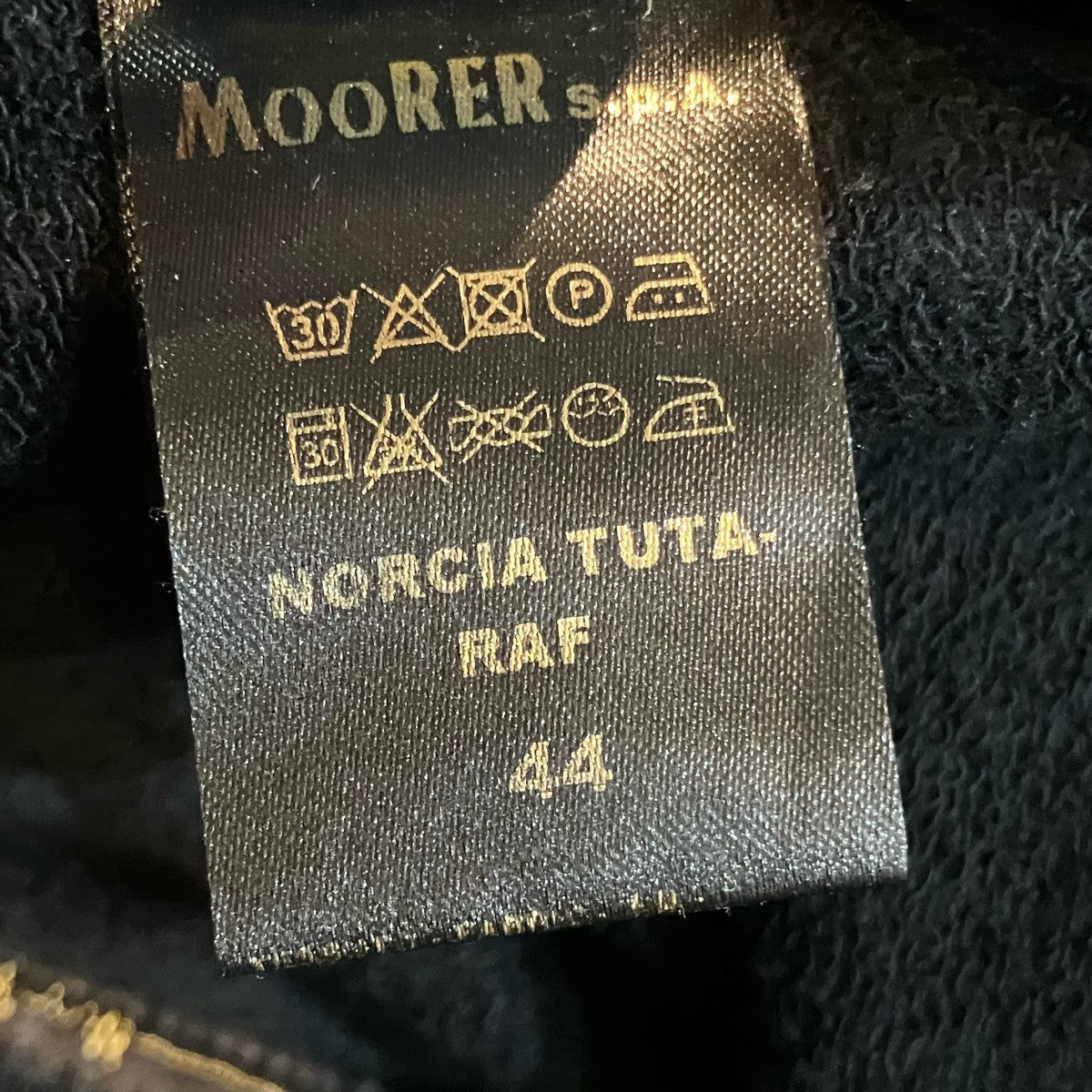 MOORER ジップアップパーカー 古着・中古-6枚目のアイテム画像