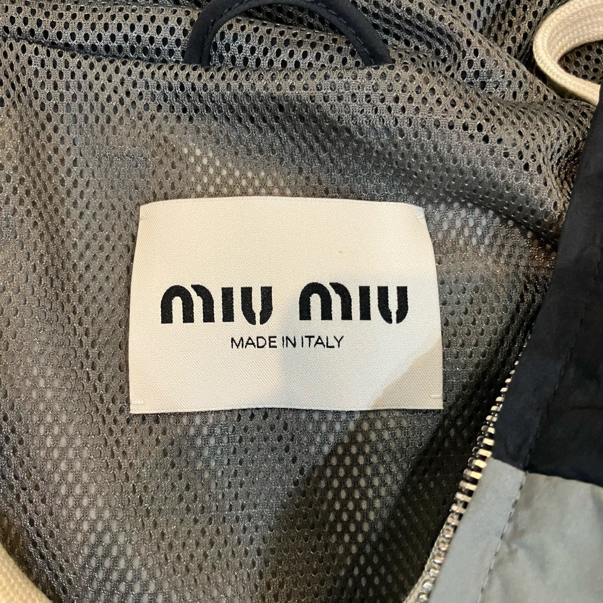 MIU MIU テクニカル ポプリン フーディジャケットML1220 古着・中古-6枚目のアイテム画像