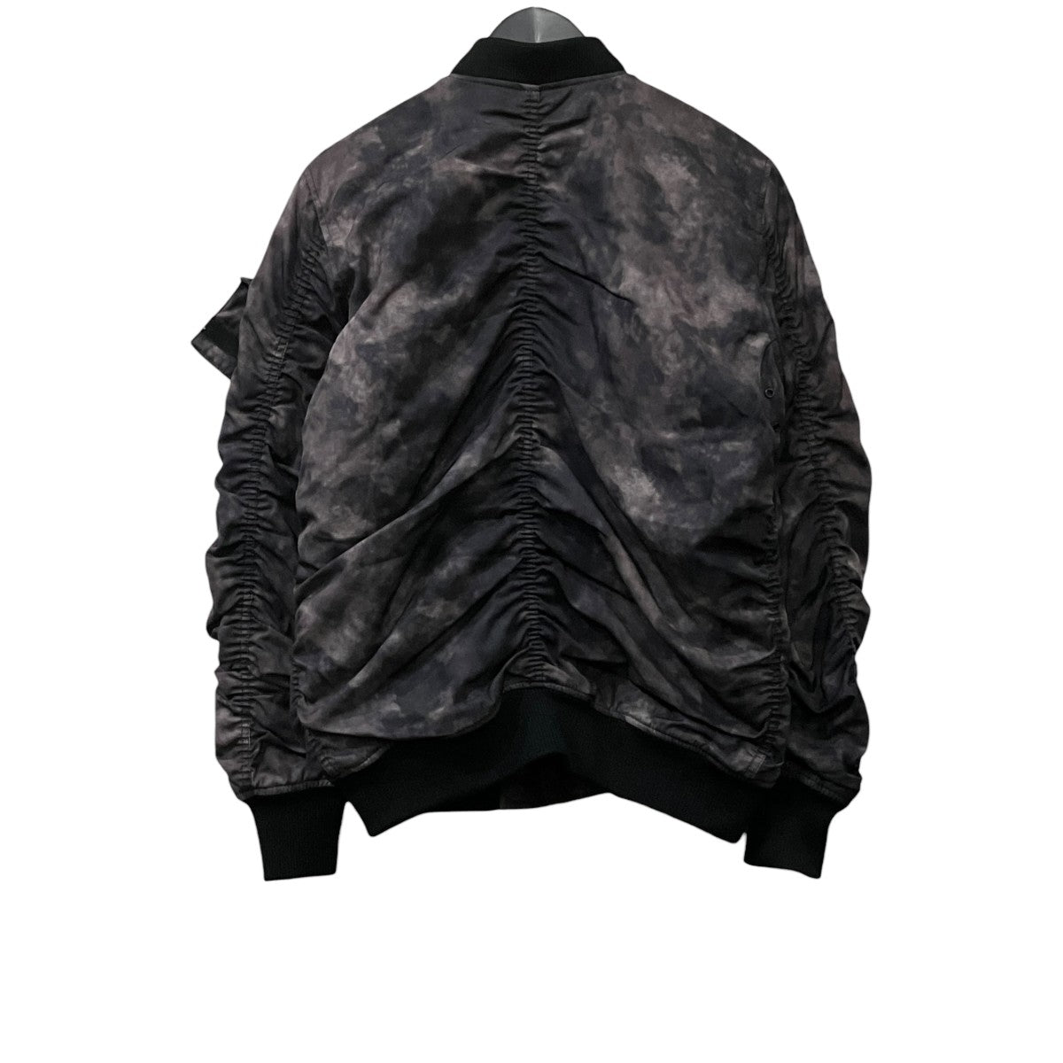 DIESEL ダウンジャケット 古着・中古-2枚目のアイテム画像