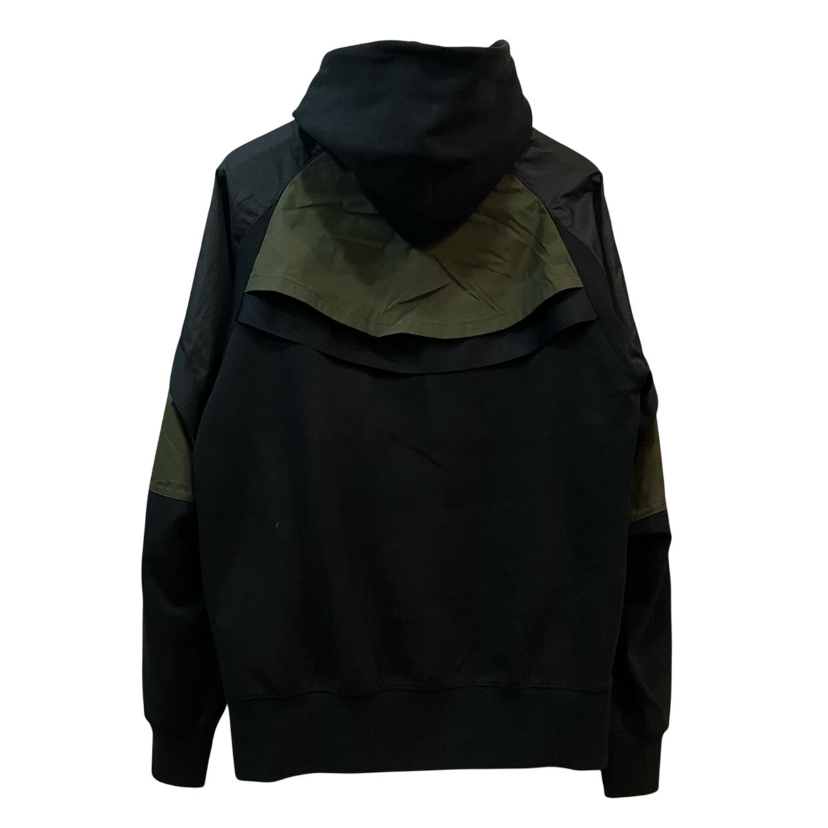 sacai×NIKE ナイロン切替ジップパーカーDQ9030 325 古着・中古-2枚目のアイテム画像