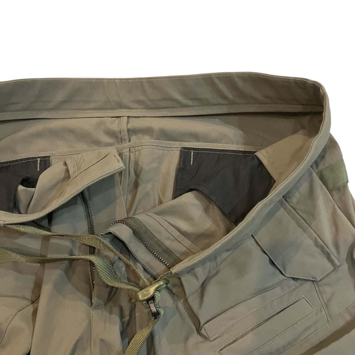 ACRONYM LIGHTSHELL NYLON STRETCH SHORT PANT ショートパンツ 古着・中古-5枚目のアイテム画像