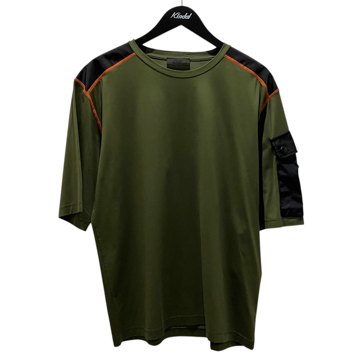 PRADA トライアングルプレートTシャツUJN774 古着・中古-1枚目のアイテム画像