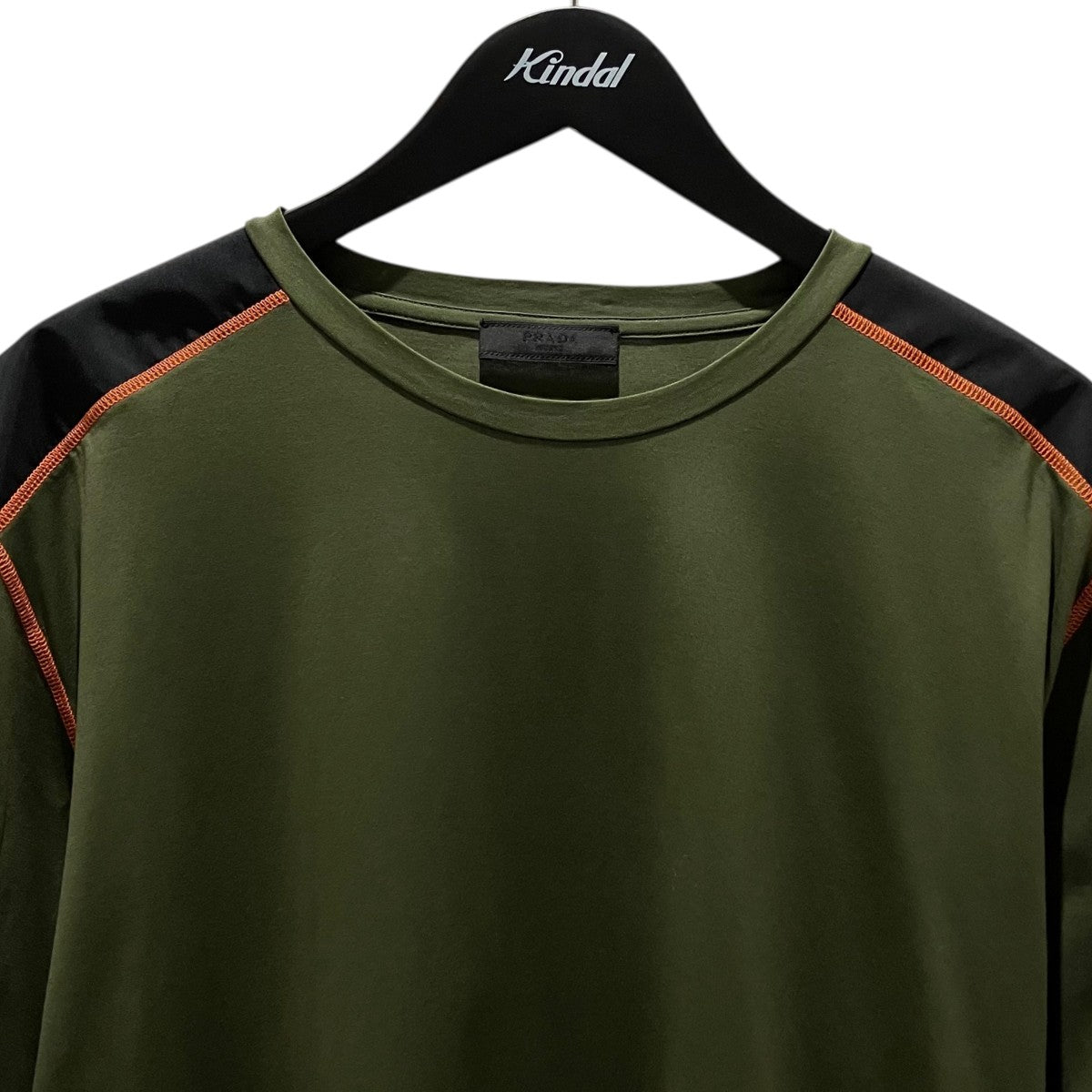 PRADA トライアングルプレートTシャツUJN774 古着・中古-3枚目のアイテム画像