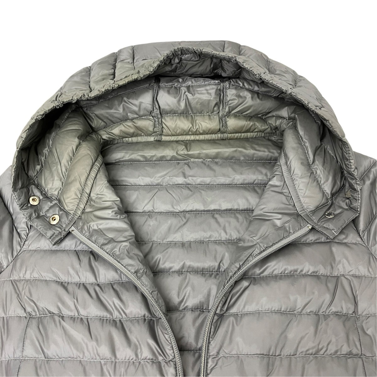 MONCLER ライトダウンコート 古着・中古-4枚目のアイテム画像