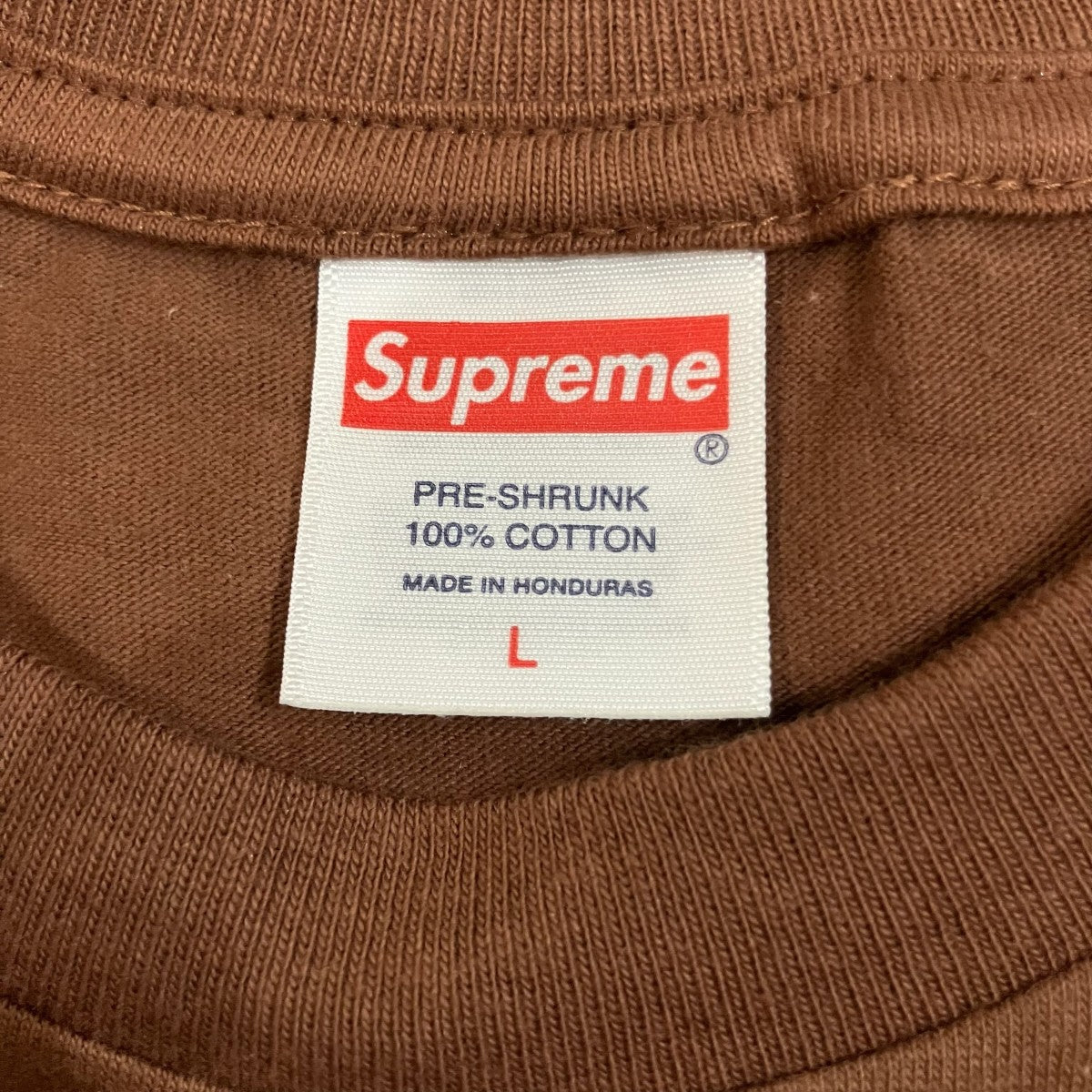 Supreme(シュプリーム) 26SS「Aretha Tee」プリントTシャツ ブラウン
