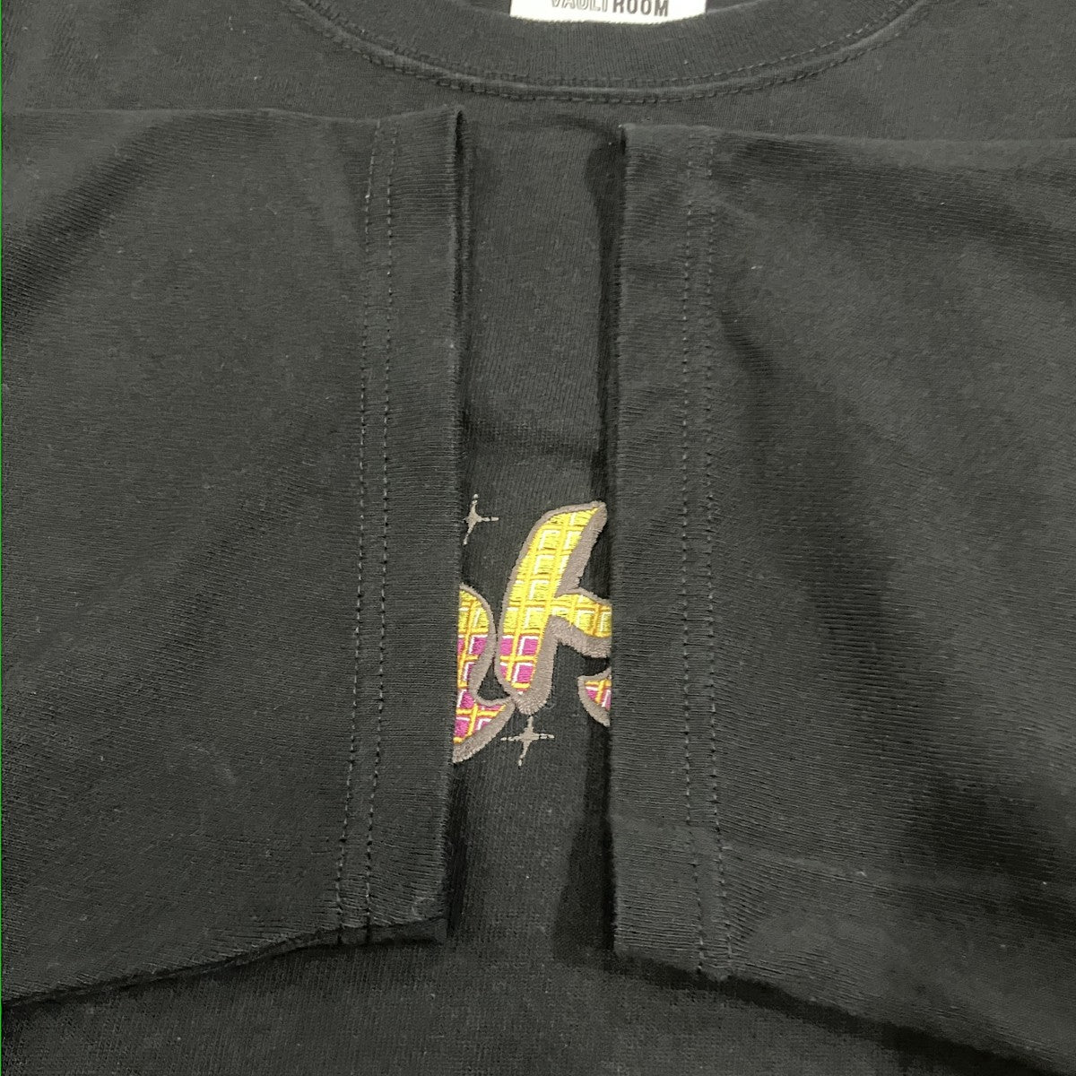 ボルトルーム刺繍Tシャツ