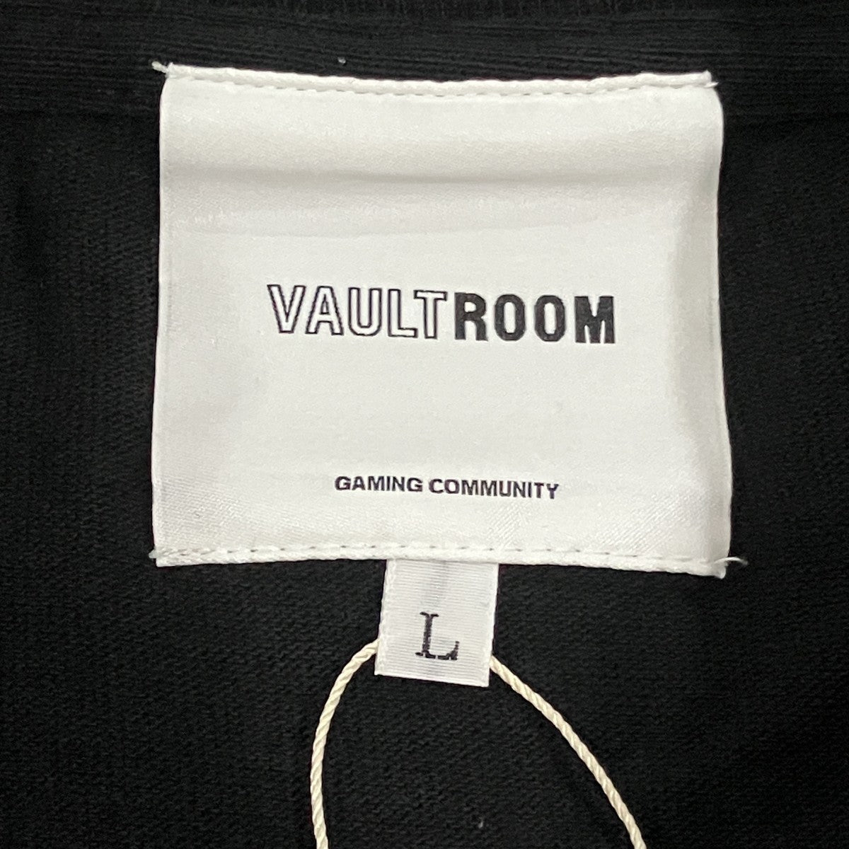 ボルトルーム刺繍Tシャツ