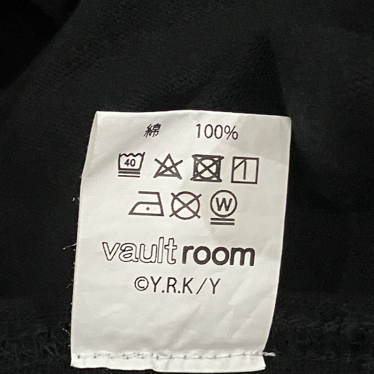 ボルトルーム刺繍Tシャツ
