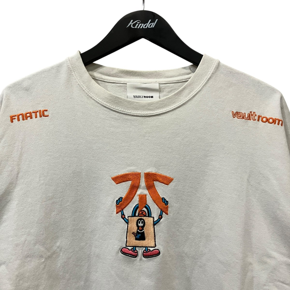 FNATIC刺繍Tシャツ