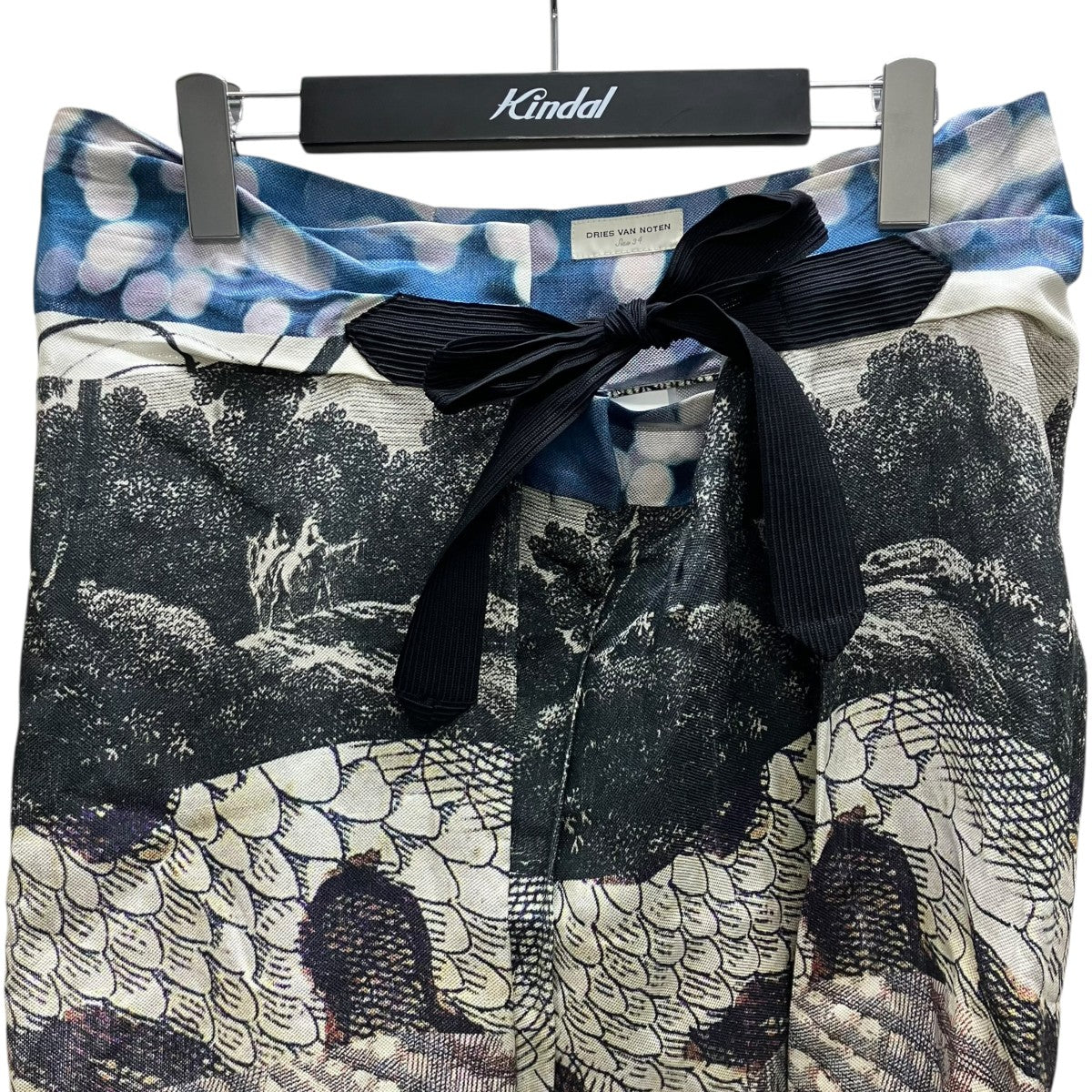 DRIES VAN NOTEN 総柄巻きスカート 古着・中古-2枚目のアイテム画像
