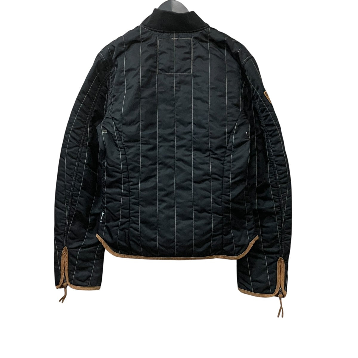 ARMANI JEANS ワッペンロゴジップジャケット 古着・中古-2枚目のアイテム画像