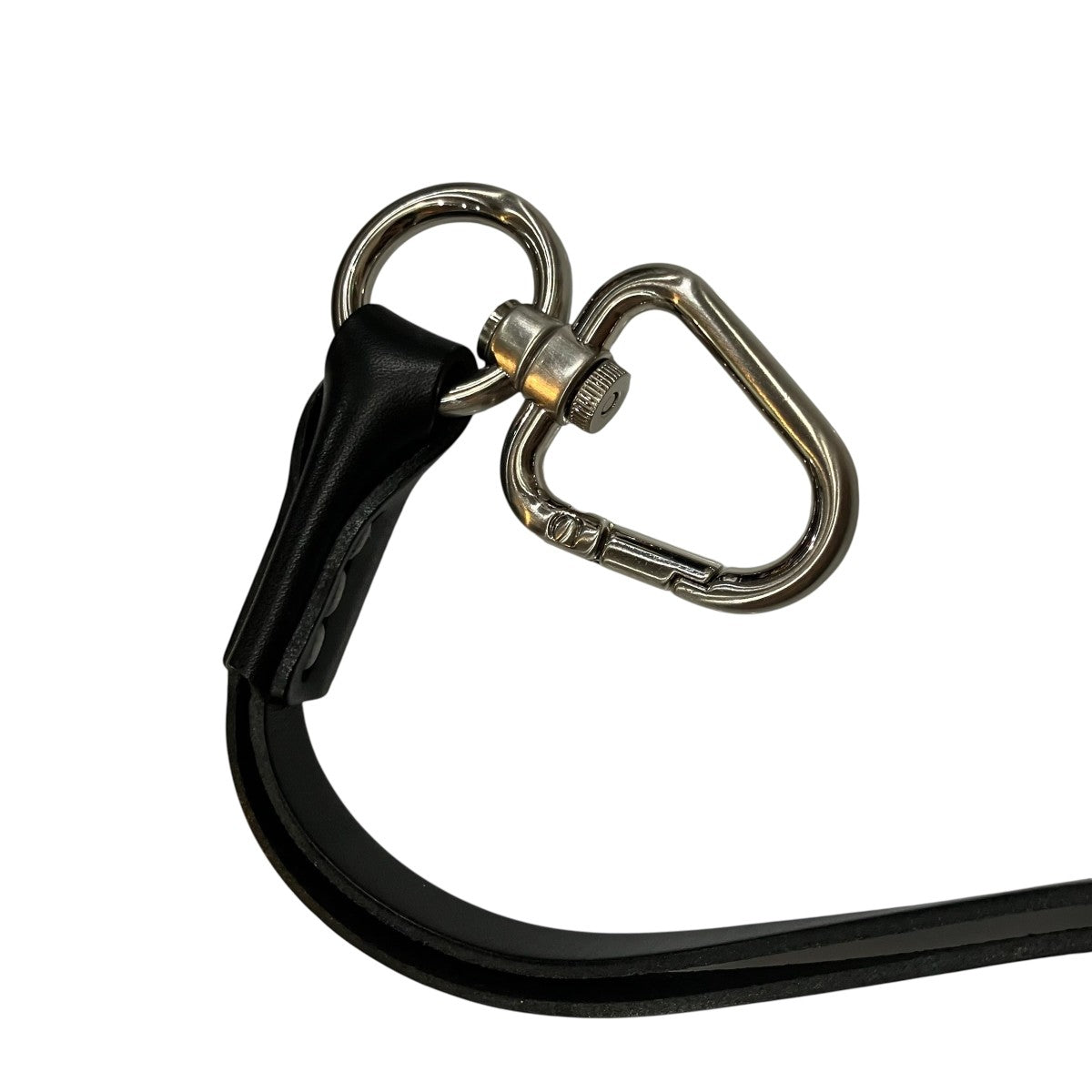 「neckstrap」レザーチャーム