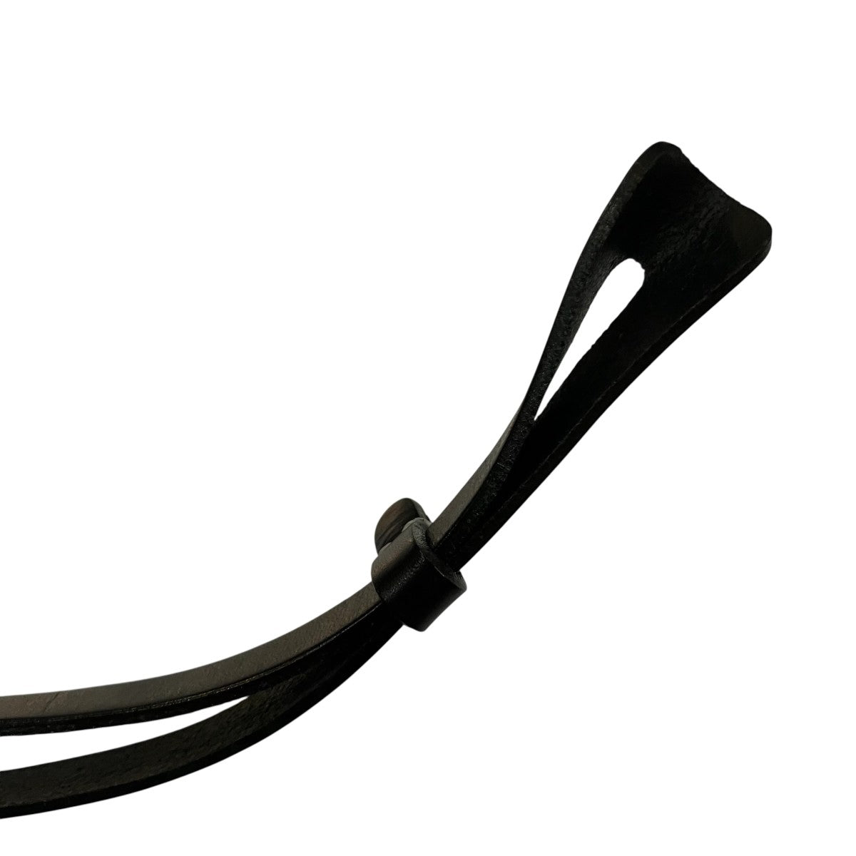 「neckstrap」レザーチャーム