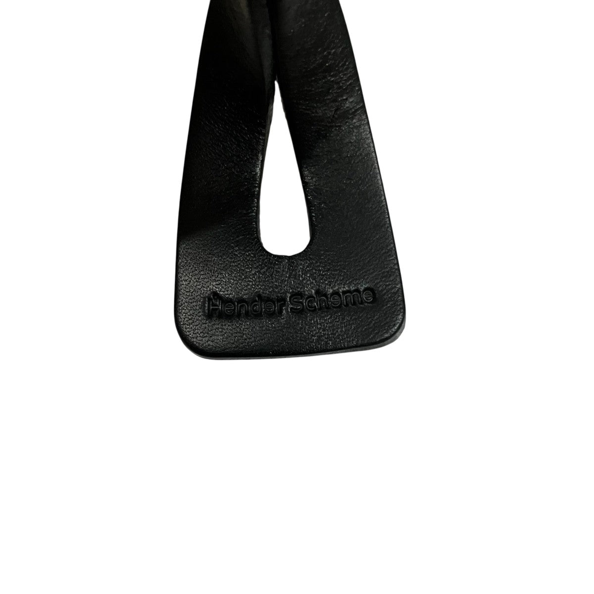 「neckstrap」レザーチャーム