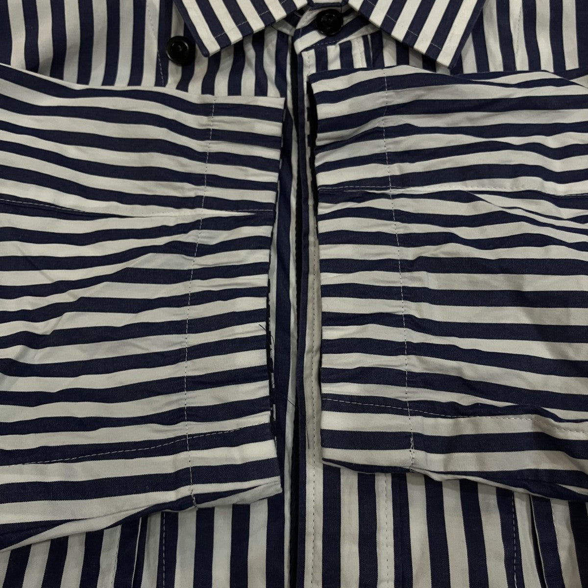 sacai 「Cotton Poplin Shirt」半袖ストライプシャツ23 03009M 古着・中古-4枚目のアイテム画像