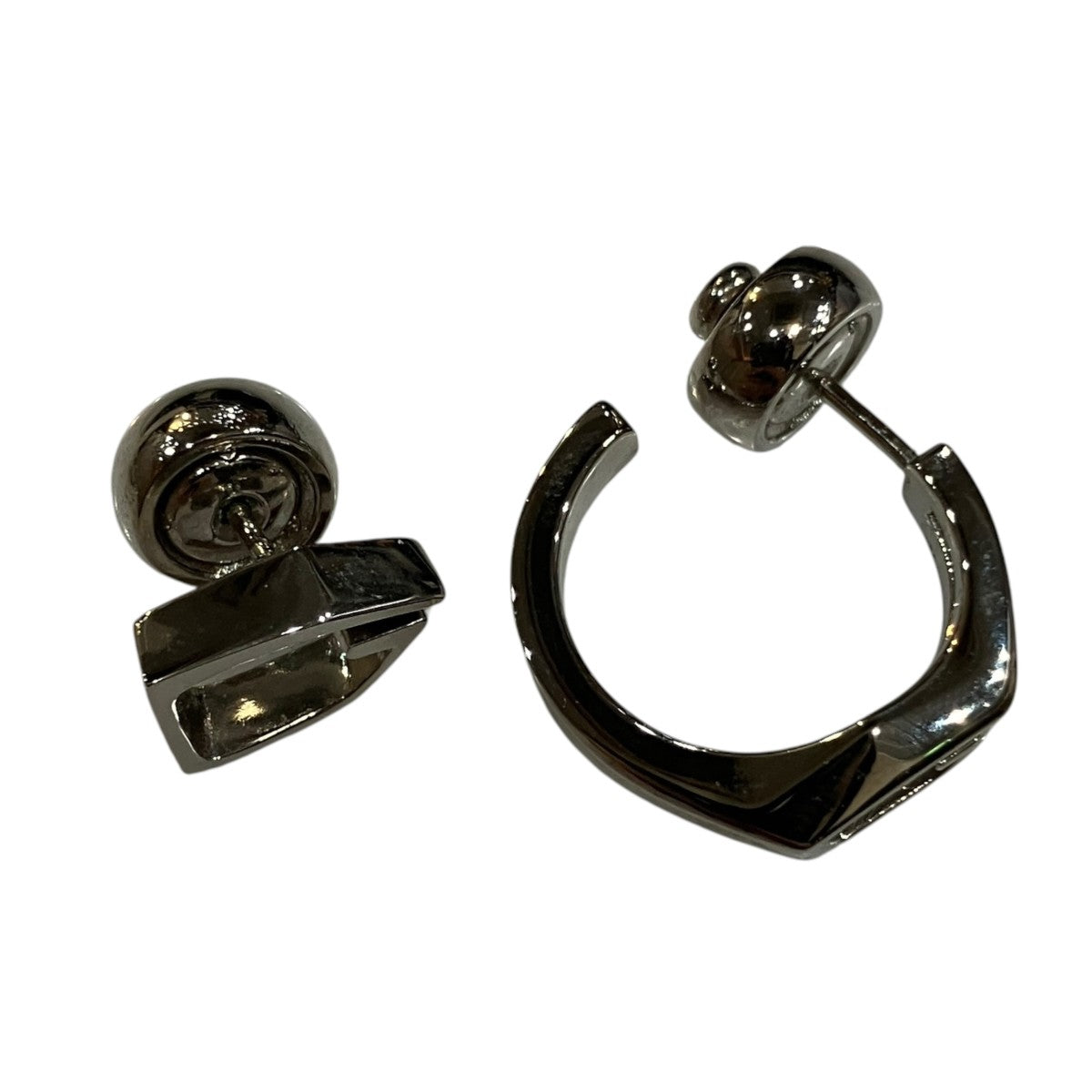 シルバーピアス