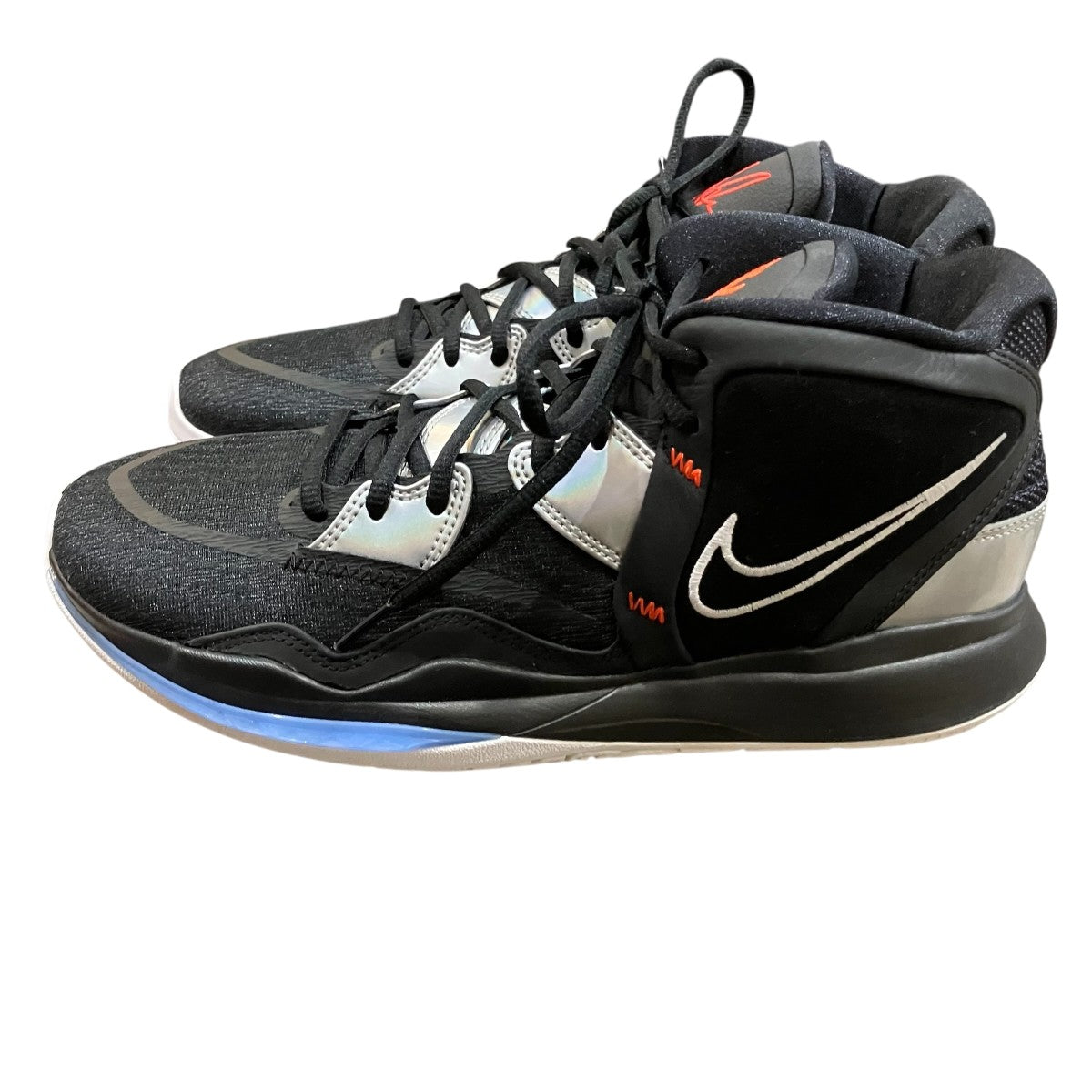 NIKE 「KYRIE INFINITY SP」スニーカーDC9134-001 古着・中古-2枚目のアイテム画像
