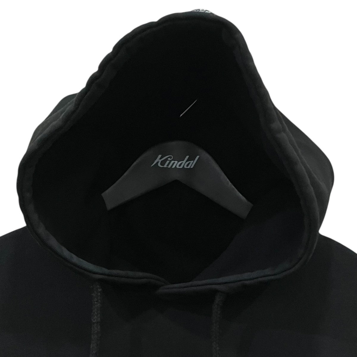 VETEMENTS メタルロゴプルオーバーパーカー 古着・中古-3枚目のアイテム画像