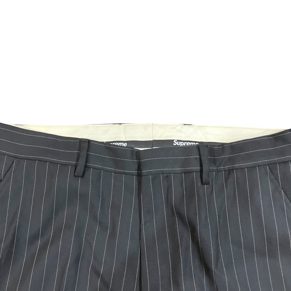 ストライプセットアップスーツ