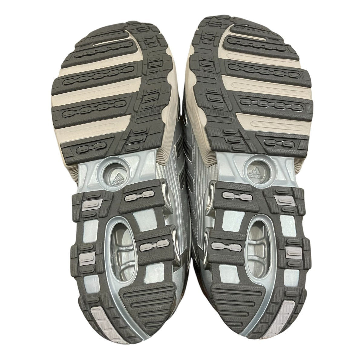 adidas 「PREDATOR MEGARIDE」スニーカーJS1555 古着・中古-6枚目のアイテム画像