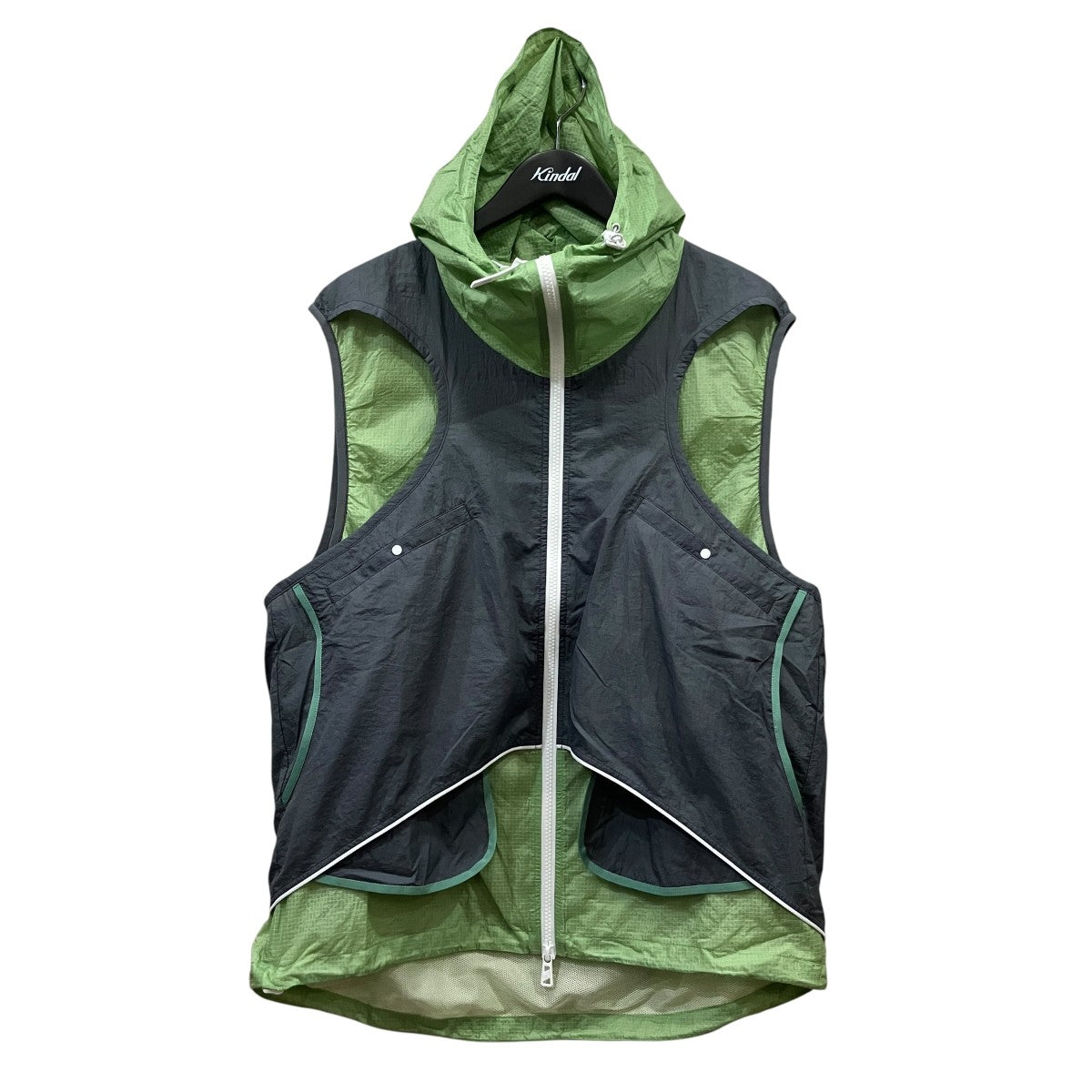 「LAYERING UTOPIA VEST」レイヤードフーデッドベストFPA10251U0001