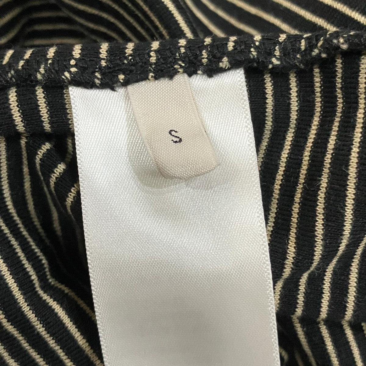 CELINE トリオンフ刺繍ボーダー長袖ポロシャツ 古着・中古-5枚目のアイテム画像