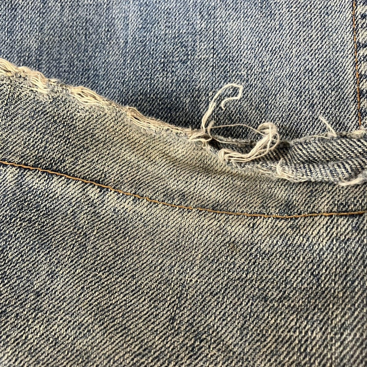 ダメージ加工デニムパンツG8394