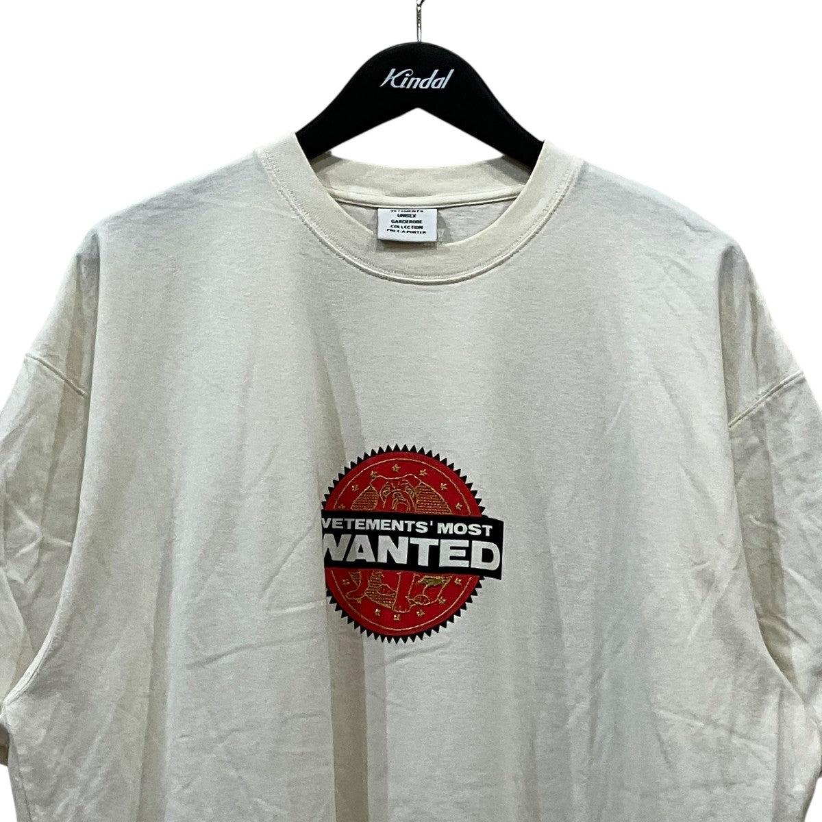 VETEMENTS 「Most Wanted Tee」プリントTシャツUE51TR520W 古着・中古-3枚目のアイテム画像