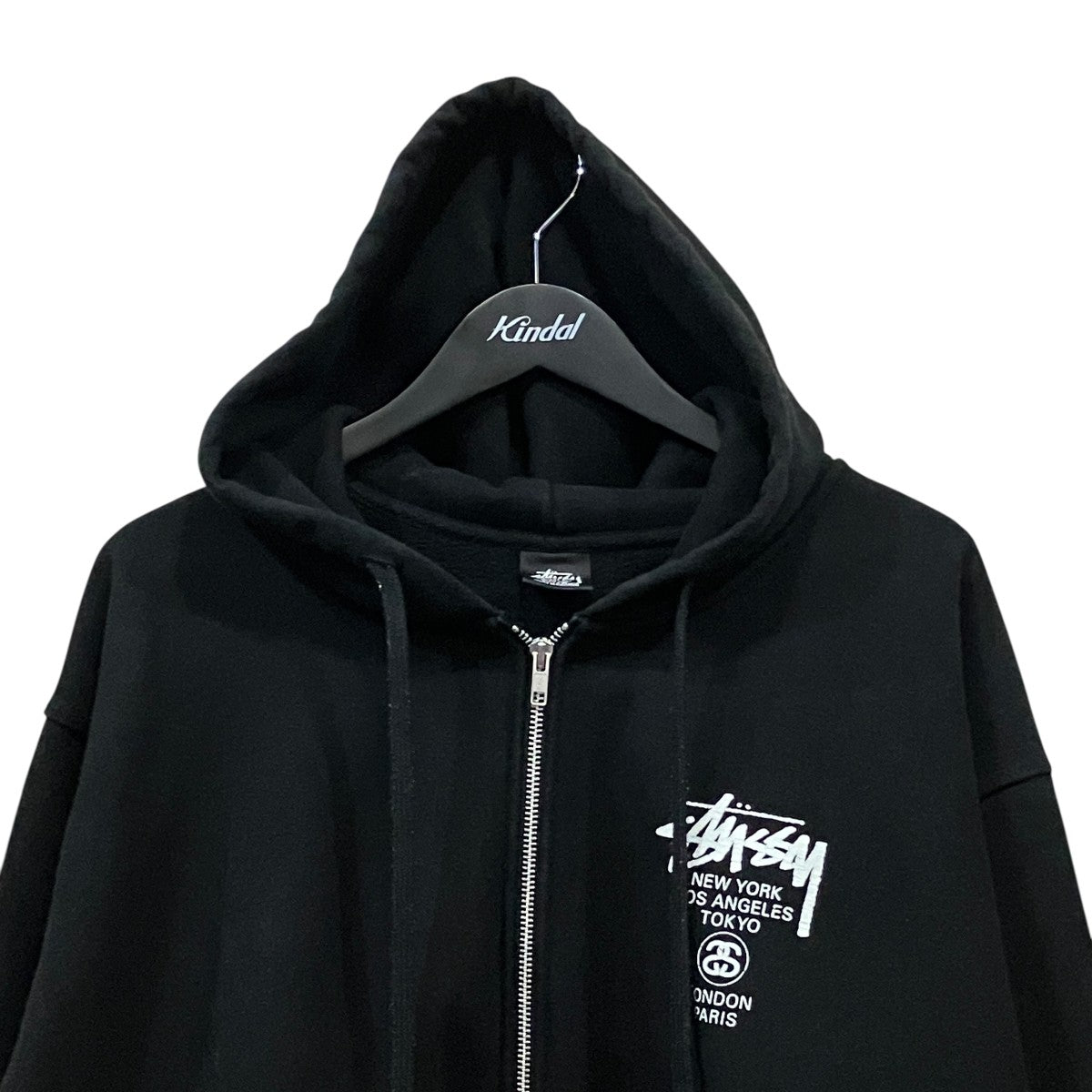 ジップパーカー
