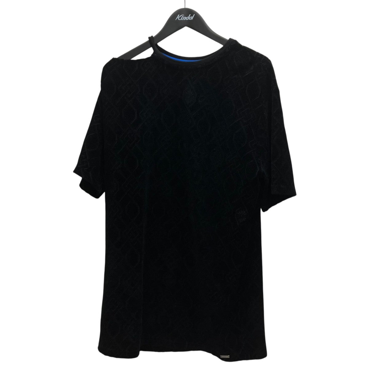パイル地総柄Tシャツ