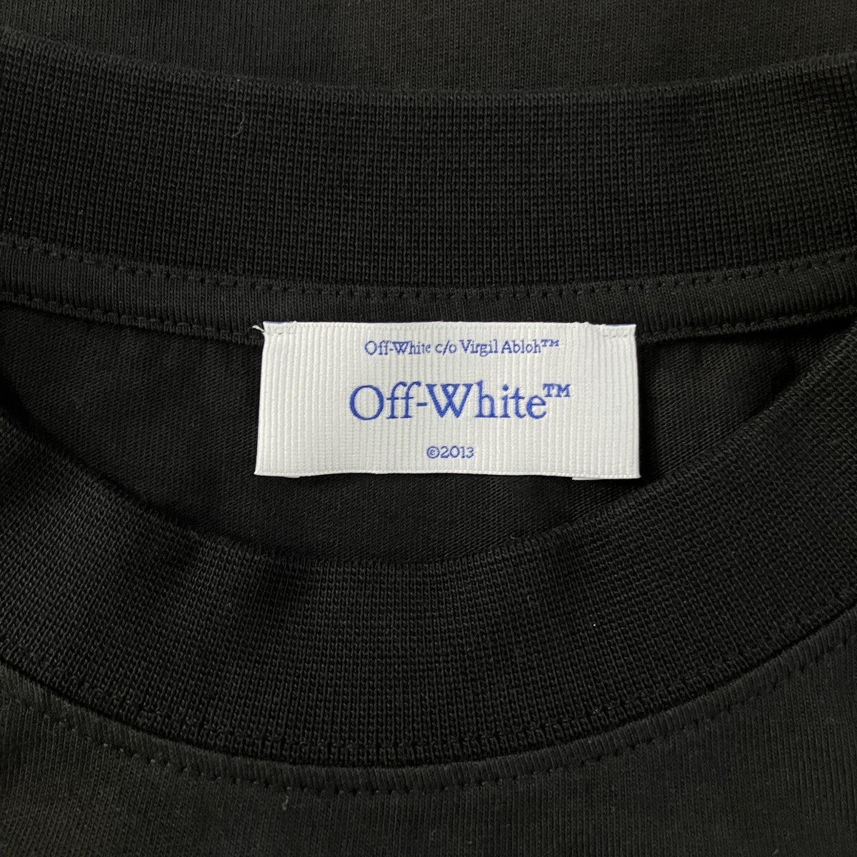 「OW Abloh 23」ポイントロゴTシャツOMAA027T21JER014