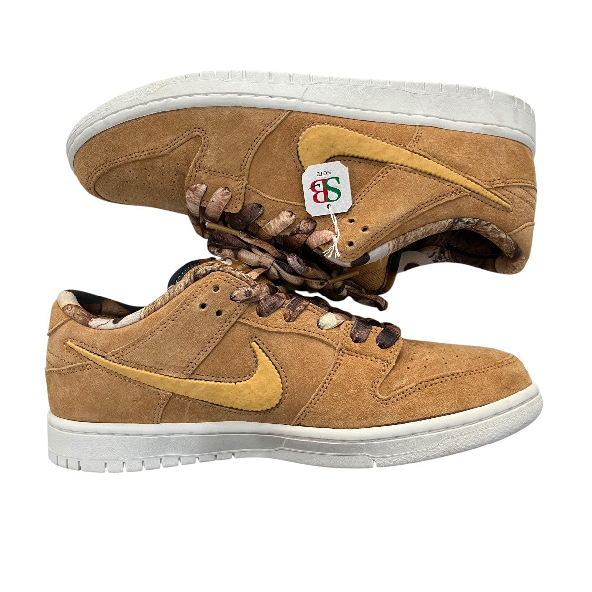 「SB Dunk Low Flax」スニーカーIO9508-200