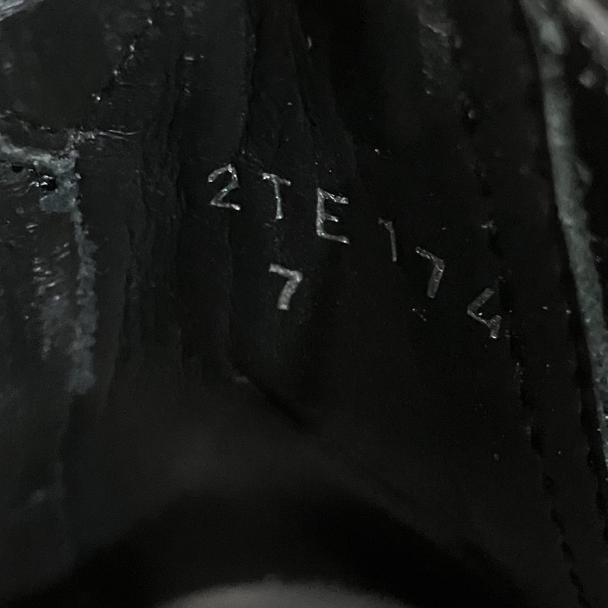 モノリス ブラッシュドレザーチェルシーブーツ2TE174