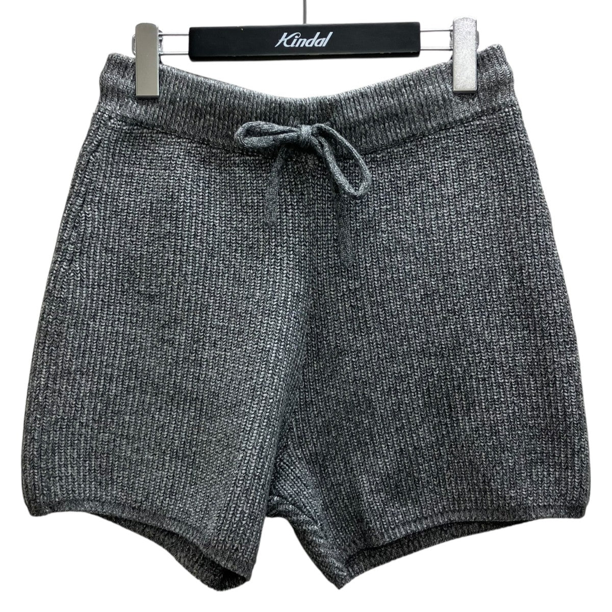 ニットショートパンツ