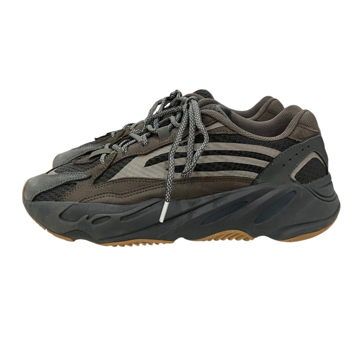 「BOOST 700 V2 GEODE」ローカットスニーカーEG6860