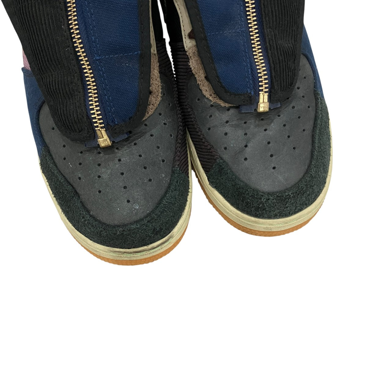 「AIR FORCE 1 LOW CACTUS JACK」ローカットスニーカーCN2405-900