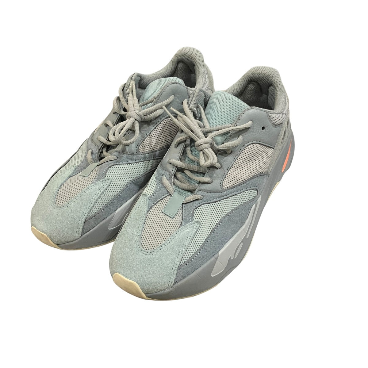 YEEZY BOOST 700
