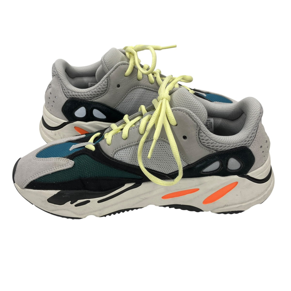 「YEEZY Boost 700 Wave Runner」 ローカットスニーカー B75571
