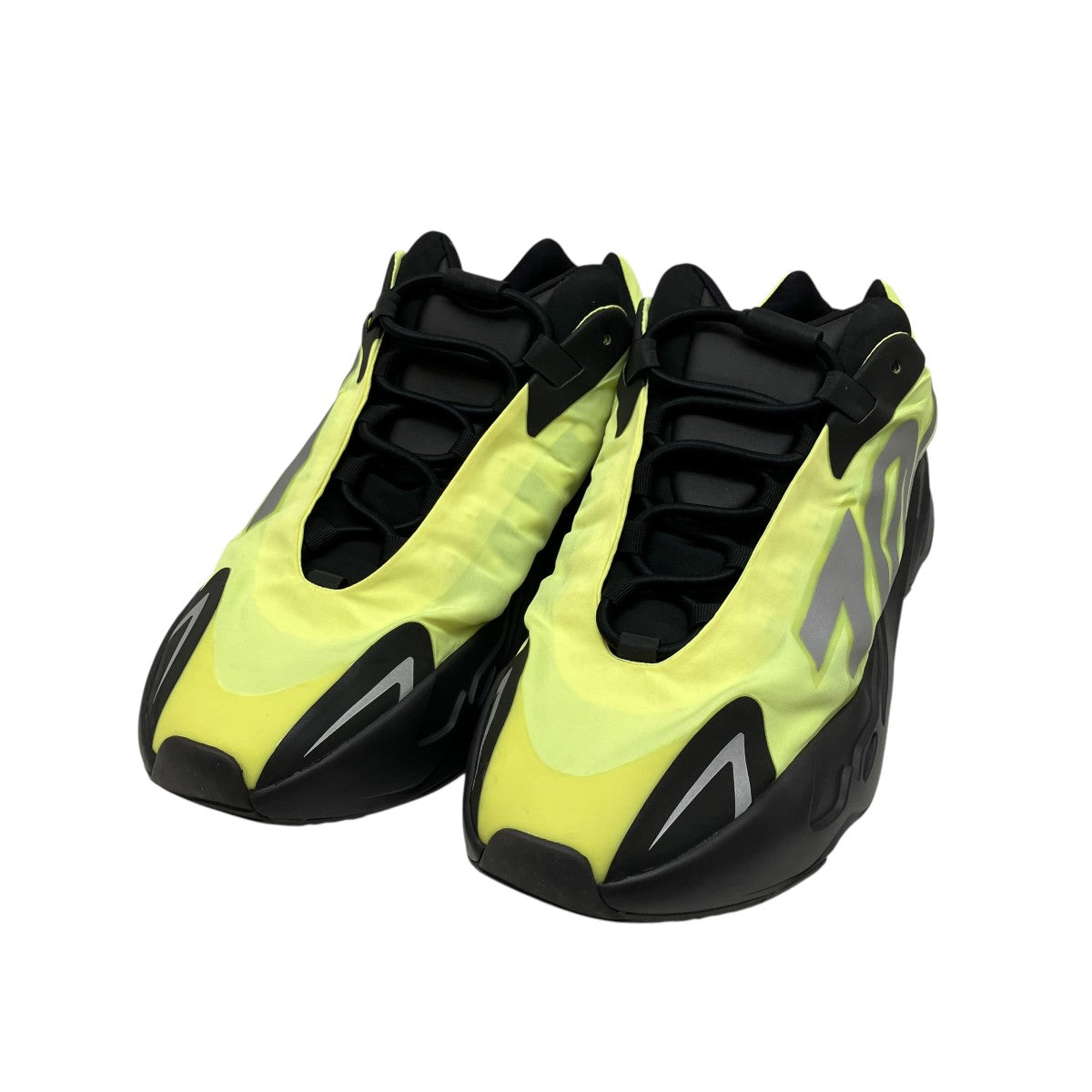 YEEZY BOOST 700 MNVNローカットスニーカーFY3727